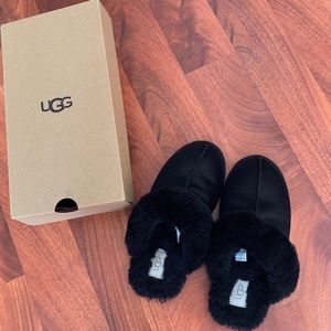 UGG scuffette slippers - silky black
